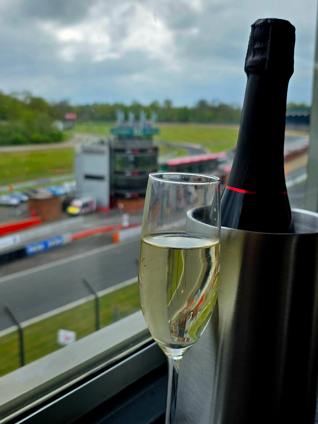 Kwick Fit British Touring Car Championship 8th & 9th May - GOLD Hospitality